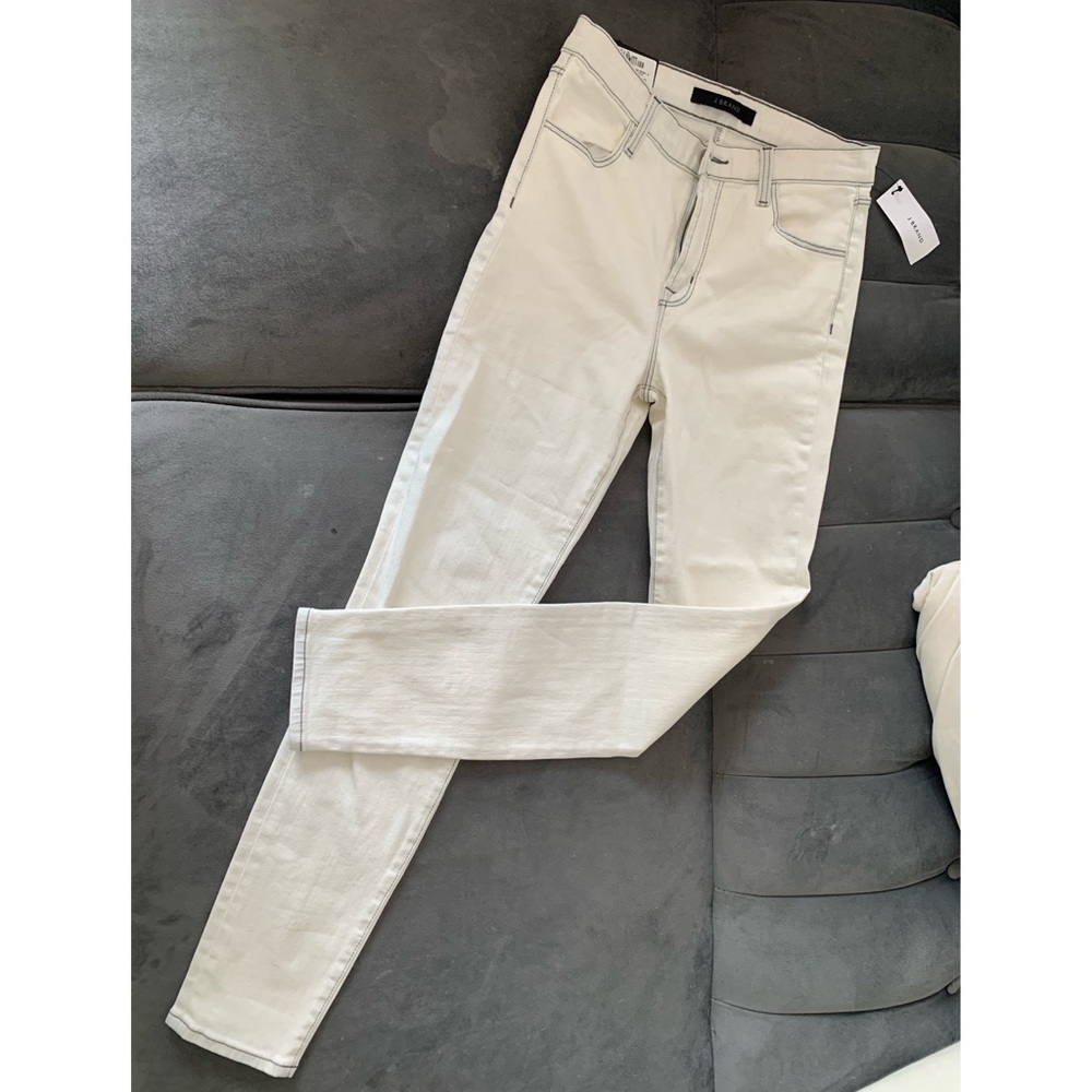 Jbrand white skinny Jean (brand new with tag)